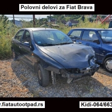 Fiat Brava auto sa cudnim stop svetlima